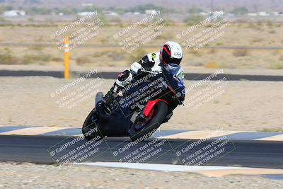 media/Jun-06-2021-TrackXperience (Sun) [[3a8160f73f]]/Level 2/Turn 11 (820am)/